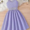 Vestido Elegante Morado con Encaje y Hombros Descubiertos para Niñas