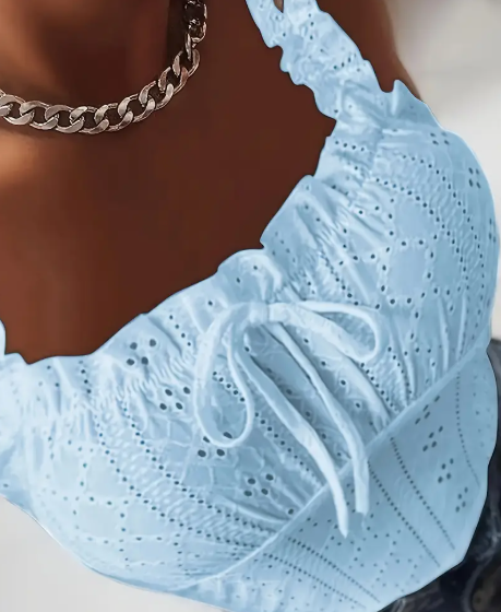Camiseta elegante azul para mujer con ribete de lechuga, estampado floral y detalles